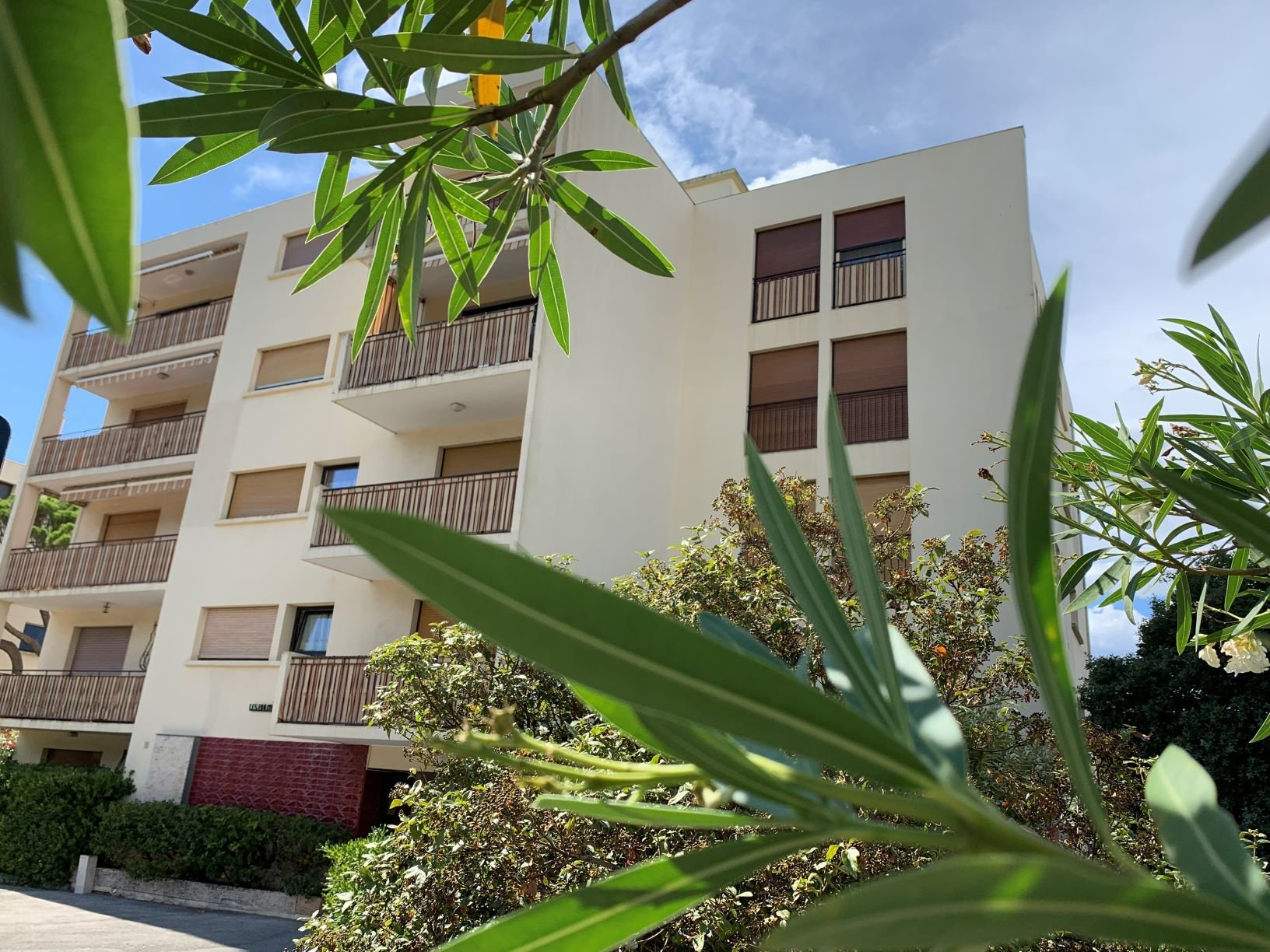 Vente SAINT RAPHAEL 2 PIECES 50 M2 AU CALME | B&B Immobilier